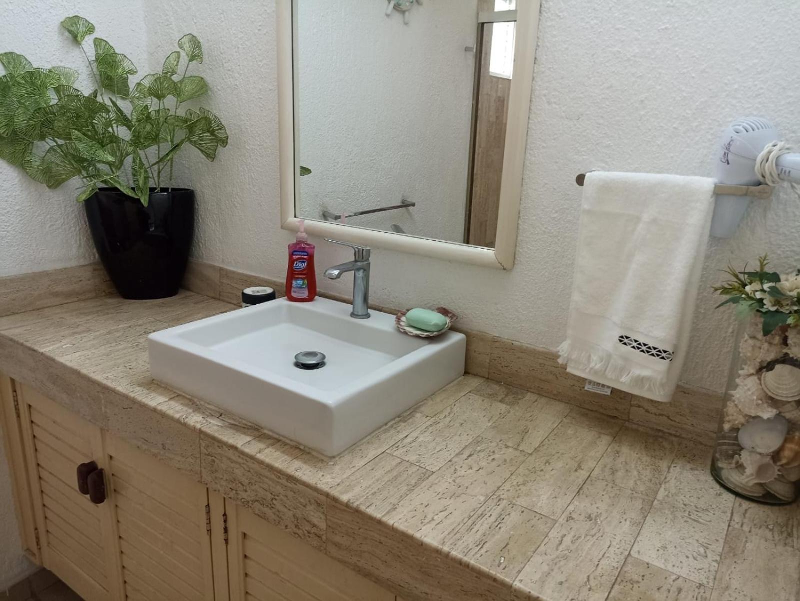 Hermoso Apartamento En Manzanillo Con Alberca Y Cancha De Tenis, Ideal Para Relajarse Y Disfrutar De Una Escapada Tranquila En El Paraiso Tropical Экстерьер фото